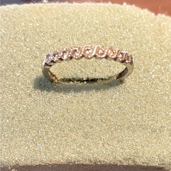 Jewelry - 10K white gold micro pavé diamond band. Size 7.